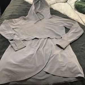 Latched Mama nursing hoodie in Light Gray